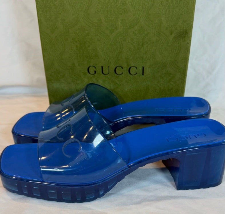 Gucci Rubber Slide Sandals Size 38