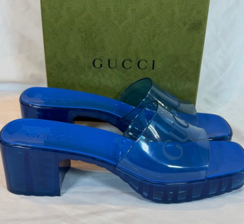 Gucci Rubber Slide Sandals Size 38