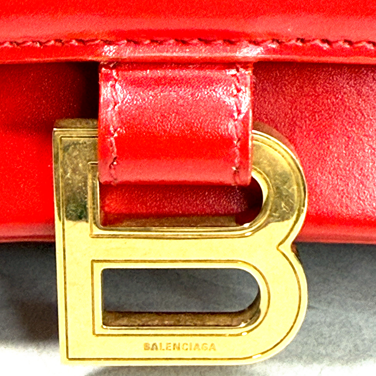 Balenciaga Hourglass Medium Top Handle Bag - Vibrant Red Leather