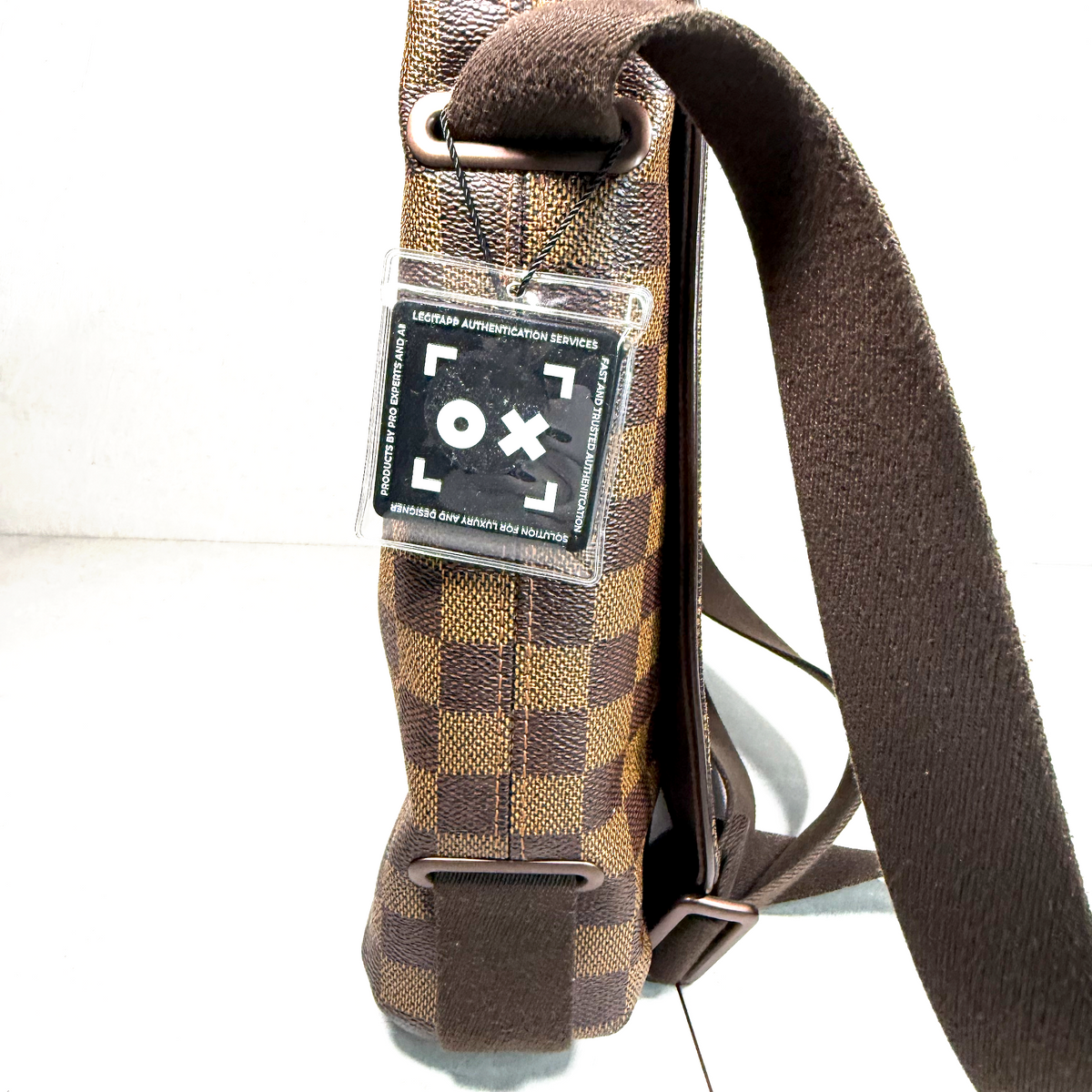 Louis Vuitton Damier Ebene Brooklyn MM Messenger Bag