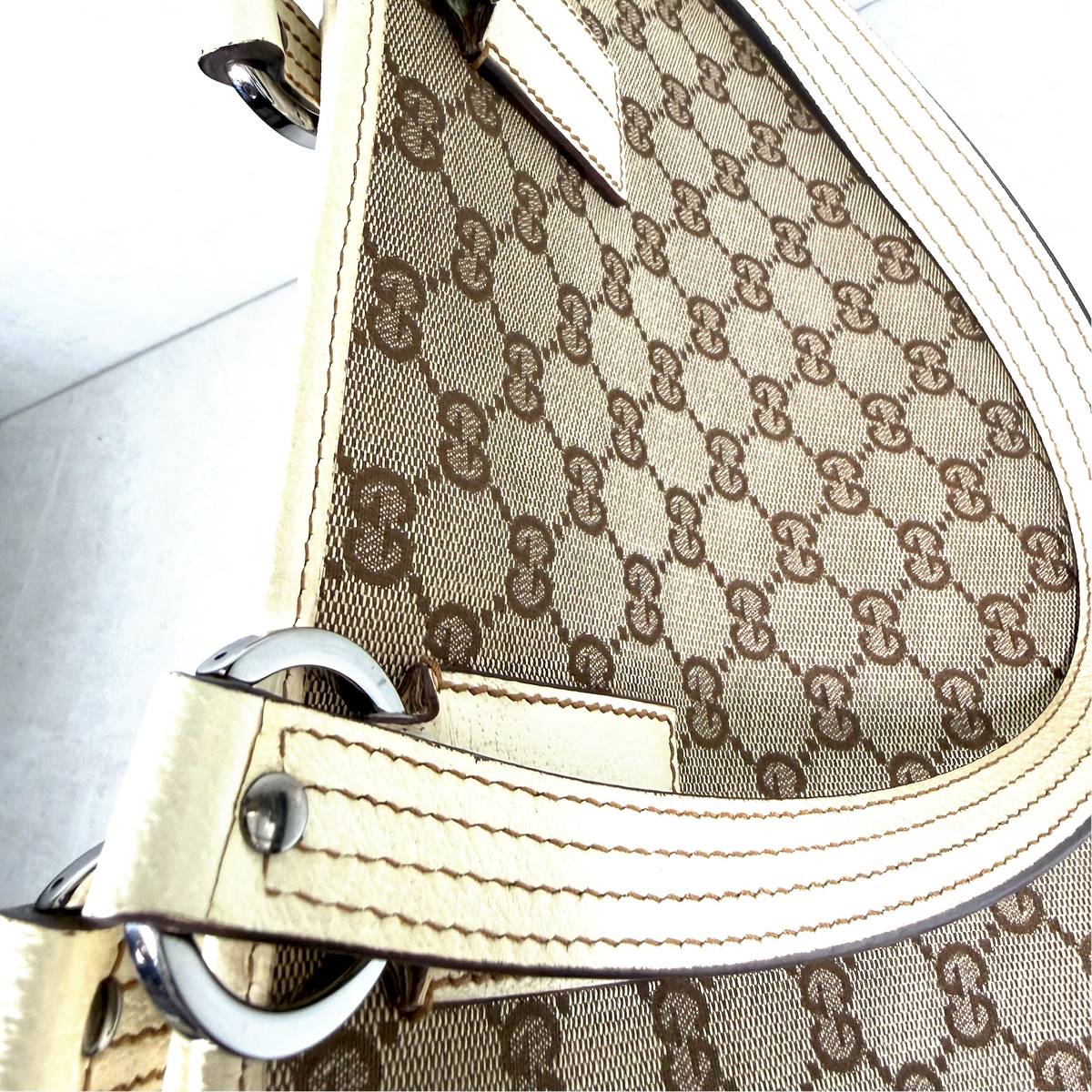 Vintage Gucci GG Canvas Shoulder Tote Bag – Off-White Leather Trim